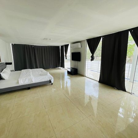 Gorgona Beach House Nueva Gorgona Esterno foto
